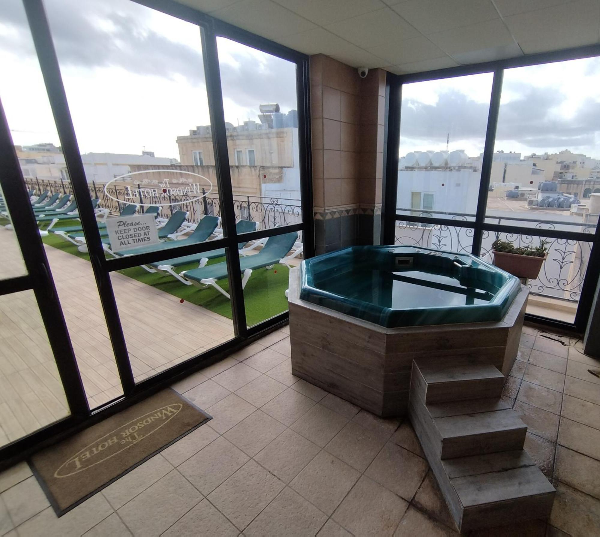 The Windsor Hotel Sliema Exterior photo